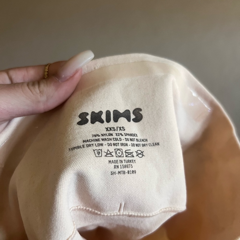 Skims bottoms